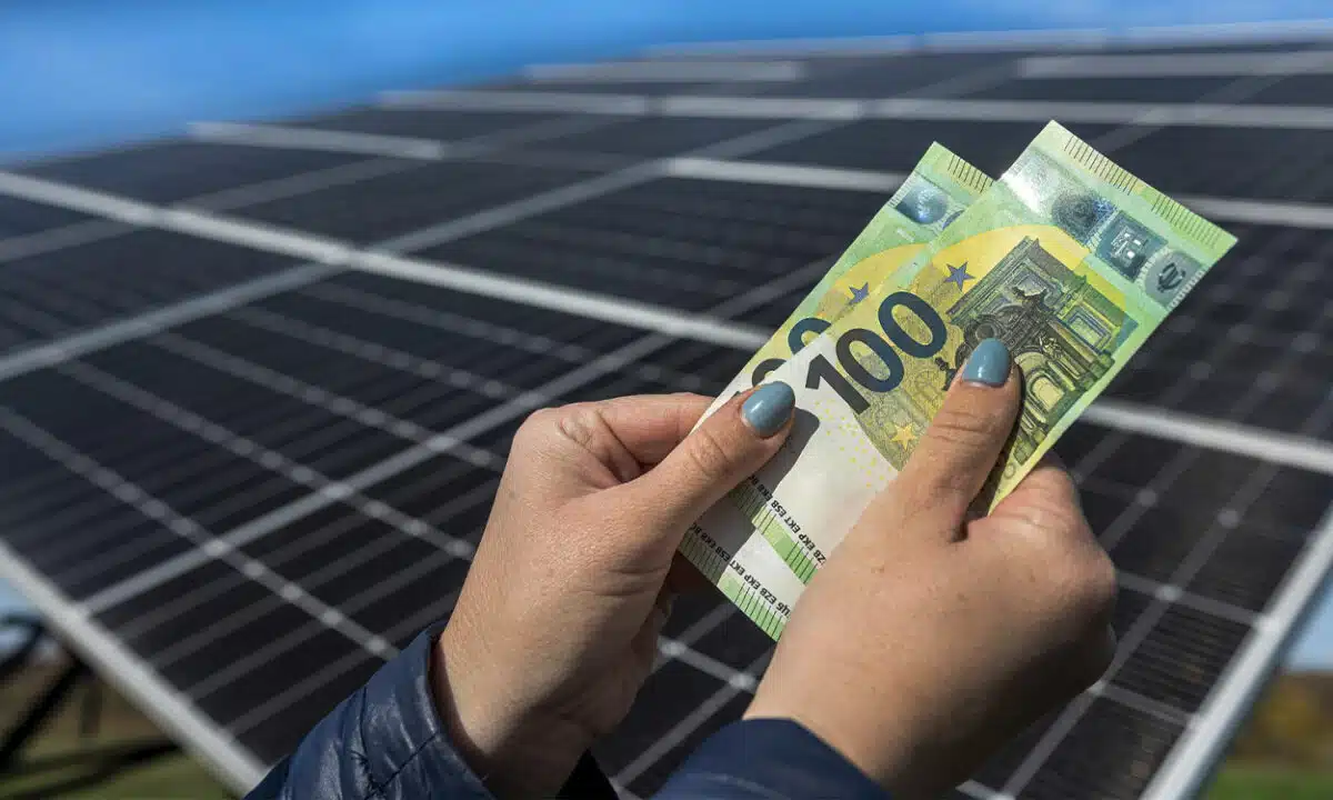 découvrez les avantages d'investir dans des panneaux photovoltaïques. profitez d'économies d'énergie, de subventions gouvernementales et d'une réduction de votre empreinte carbone tout en augmentant la valeur de votre propriété.