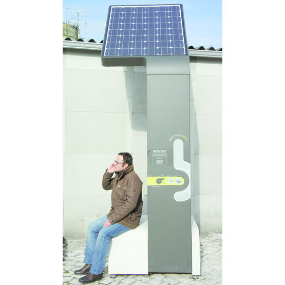 découvrez notre borne de recharge solaire, la solution idéale pour recharger vos véhicules électriques tout en respectant l'environnement. profitez d'une énergie renouvelable, économique et pratique, pour une utilisation à domicile ou en entreprise.