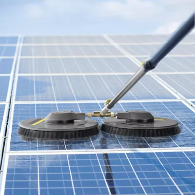 optimisez la performance de vos panneaux solaires avec notre service de nettoyage professionnel. prolongez leur durée de vie et augmentez leur efficacité grâce à des technologies respectueuses de l'environnement. un nettoyage régulier garantit un rendement énergétique maximal tout en préservant votre investissement.