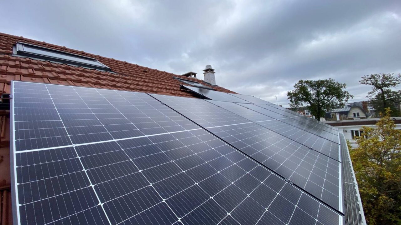 besoin d'un dépannage pour vos panneaux solaires ? découvrez nos services rapides et efficaces pour remettre en état votre installation photovoltaïque. profitez d'une expertise professionnelle pour garantir le bon fonctionnement de votre énergie renouvelable.