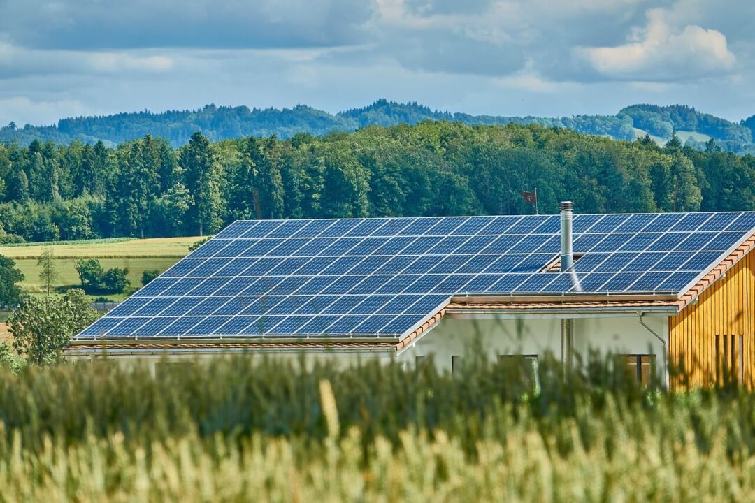 découvrez les avantages de l'énergie solaire autonome, une solution écologique et économique qui vous permet de produire votre propre électricité tout en réduisant votre empreinte carbone. optez pour l'autonomie énergétique et faites un pas vers un avenir durable.