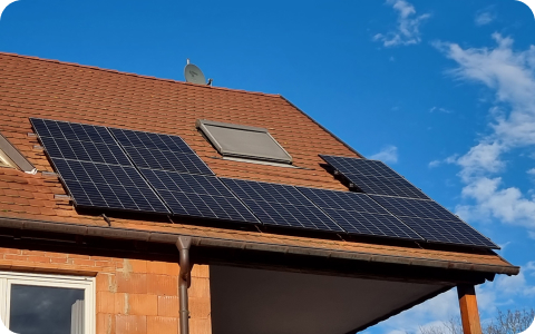 découvrez nos solutions de fixation pour panneaux solaires, garantissant une installation sécurisée et optimale. profitez d'une énergie verte grâce à des systèmes robustes et adaptés à tous types de toits.