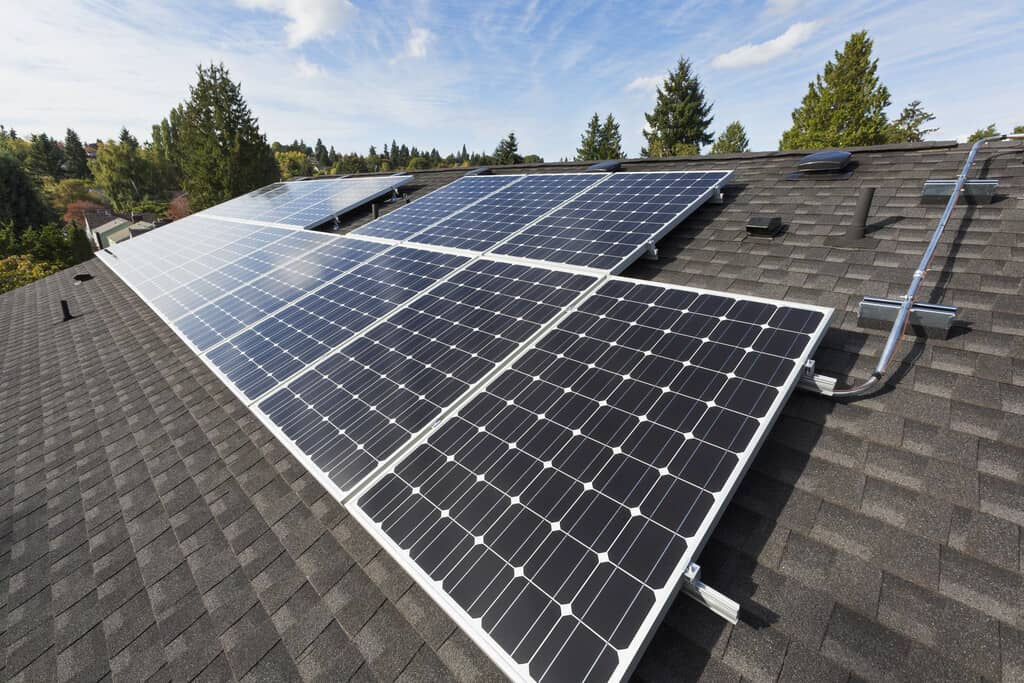 découvrez les prix des panneaux photovoltaïques en 2023. comparez les offres, apprenez sur les aides financières disponibles et maximisez votre investissement dans l'énergie solaire pour réduire vos factures d'électricité.