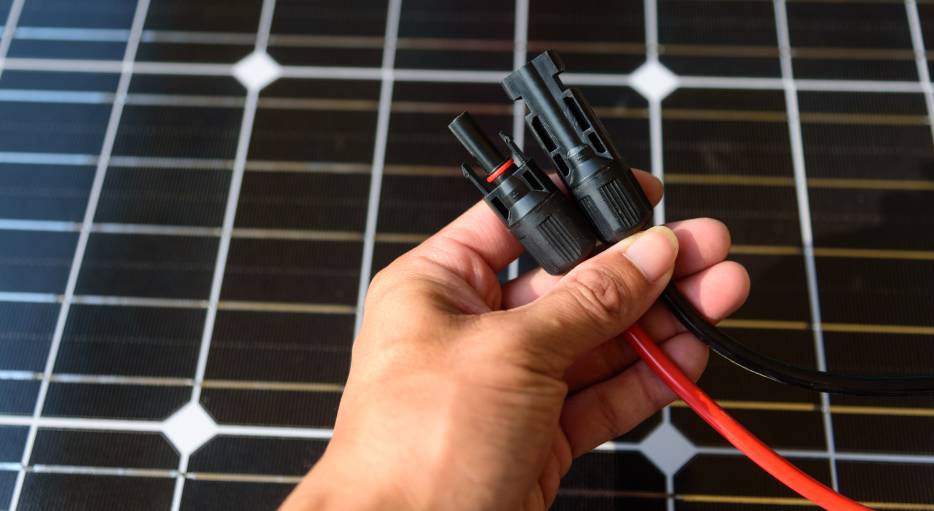 découvrez notre guide complet sur le branchement des panneaux solaires. apprenez toutes les étapes pour une installation efficace et sécurisée, optimisez votre production d'énergie renouvelable et réduisez vos factures d'électricité grâce à l'énergie solaire.