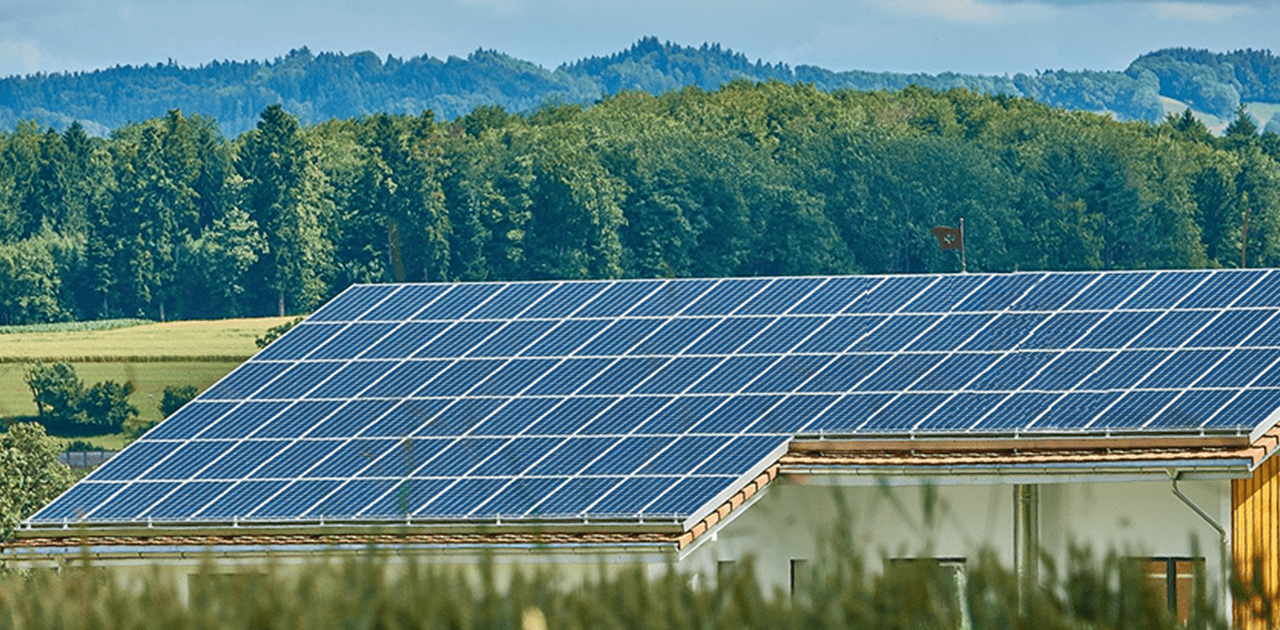 découvrez comment les panneaux photovoltaïques et les batteries peuvent transformer votre consommation d'énergie. optimisez votre autonomie énergétique et réduisez vos factures avec des solutions durables et innovantes.