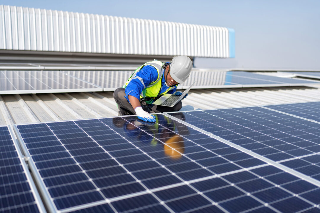 découvrez comment les panneaux solaires rentables peuvent réduire vos factures d'énergie tout en préservant l'environnement. investissez intelligemment dans une solution durable et économisez à long terme grâce à des technologies éprouvées.