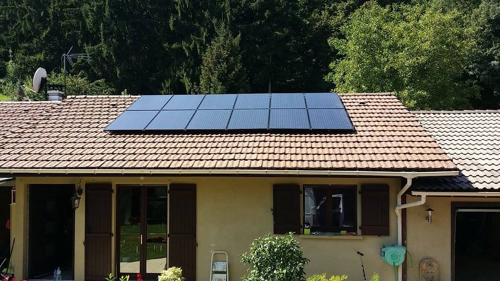 découvrez les avantages des panneaux solaires pour votre maison : réduction des factures d'électricité, impact positif sur l'environnement, augmentation de la valeur de votre propriété et offre d'énergie renouvelable. transformez votre habitation en un espace éco-responsable et économiquement avantageux grâce à l'énergie solaire.