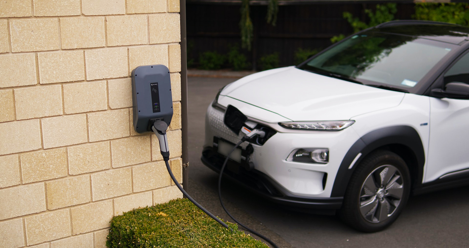 découvrez notre gamme de bornes de recharge électrique, idéales pour recharger votre véhicule en toute simplicité et efficacité. profitez d'une installation rapide et d'une technologie de pointe pour une mobilité durable.