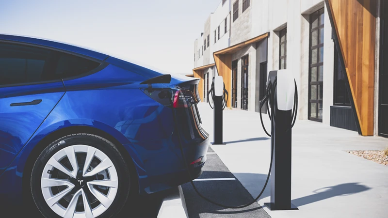 découvrez comment installer une borne de recharge à domicile pour votre véhicule électrique. optimisez la recharge de votre voiture, gagnez en autonomie et contribuez à la transition énergétique tout en bénéficiant d'une solution pratique et économique.