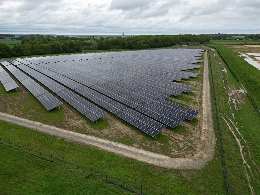 découvrez notre centrale photovoltaïque, une solution écologique et innovante pour produire de l'énergie solaire. profitez d'une énergie renouvelable, réduisez vos factures d'électricité et contribuez à la protection de l'environnement grâce à notre technologie de pointe.