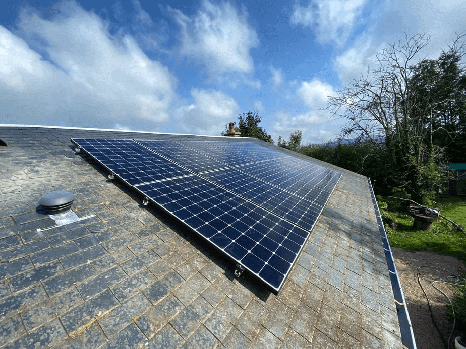 découvrez comment choisir les panneaux solaires adaptés à vos besoins. comparez les types, les caractéristiques et les avantages pour optimiser votre investissement énergétique et contribuer à un avenir durable.