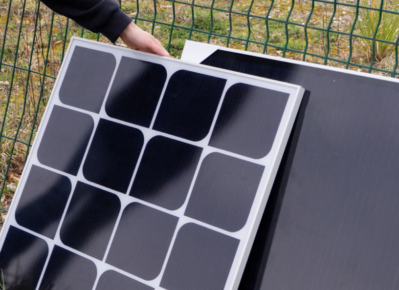 découvrez les critères essentiels pour faire le meilleur choix de panneaux solaires. que vous soyez un particulier ou un professionnel, apprenez à évaluer la qualité, l'efficacité et le coût des panneaux afin d'optimiser votre investissement et de contribuer à une énergie renouvelable durable.