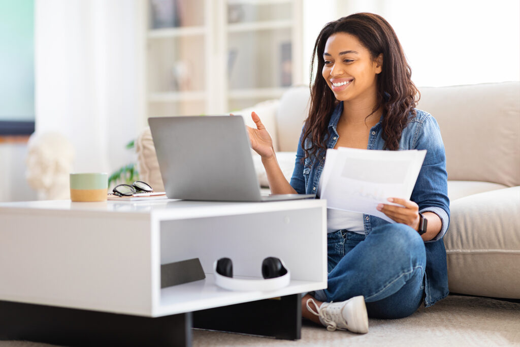 découvrez tout ce qu'il faut savoir sur le consuel pour les panneaux solaires : exigences, démarches et conseils pour assurer la conformité de votre installation et bénéficier des aides financières.