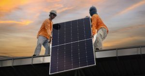 découvrez comment bénéficier d'un éco-prêt pour financer l'installation de panneaux solaires. découvrez les avantages financiers et écologiques pour transformer votre habitat en une source d'énergie renouvelable.