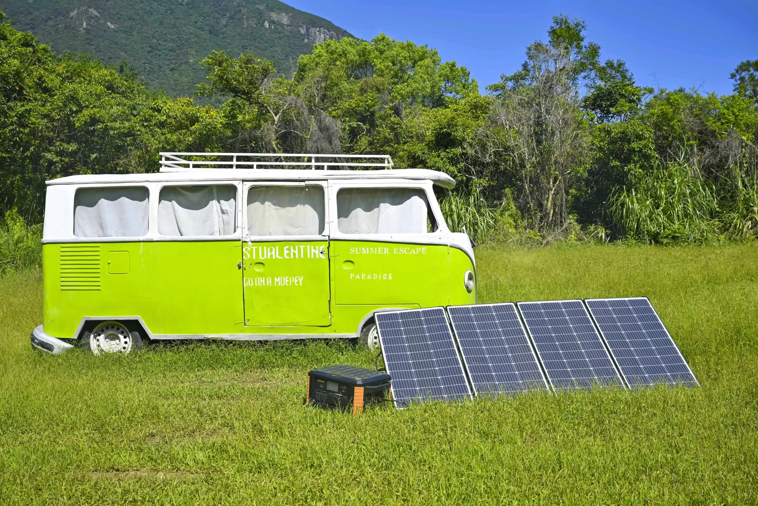 découvrez comment l'énergie solaire transforme votre expérience de camping. optez pour des solutions écologiques et durables pour alimenter vos dispositifs, profiter d'un confort inégalé en pleine nature et vivre des aventures respectueuses de l'environnement.