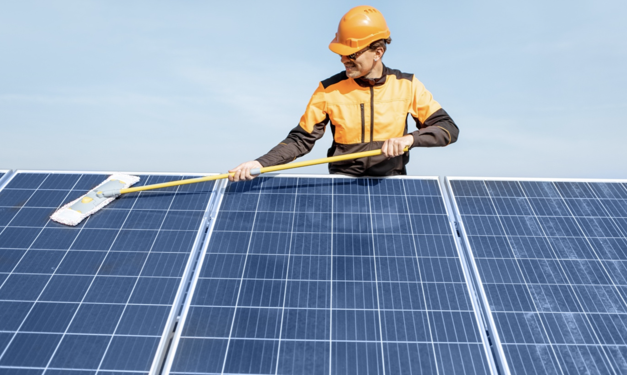 découvrez l'importance de l'entretien des panneaux solaires pour maximiser leur performance et prolonger leur durée de vie. des conseils pratiques et des astuces pour assurer un fonctionnement optimal de votre installation solaire.