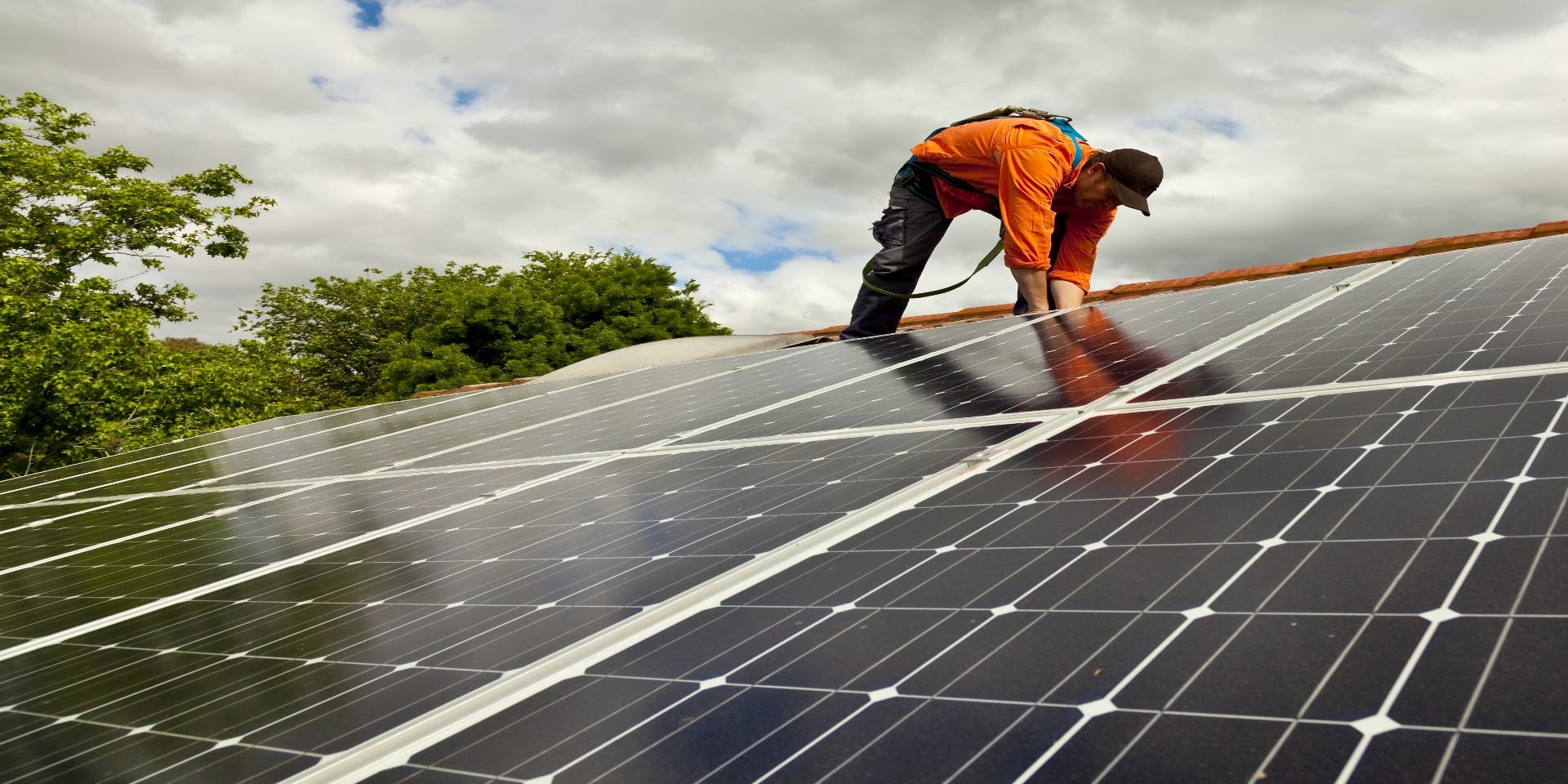 découvrez nos solutions efficaces pour la fixation des panneaux solaires sur des supports en fibro-ciment. assurez une installation sécurisée et durable pour maximiser la performance de vos panneaux solaires.