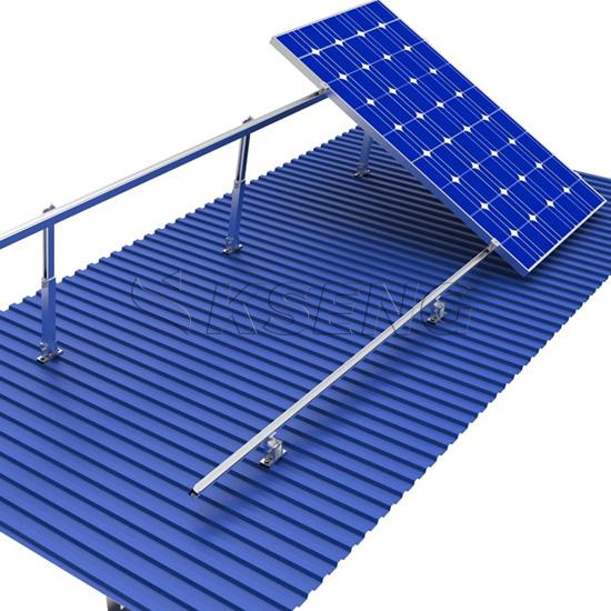 découvrez comment l'inclinaison des panneaux solaires impacte leur efficacité et leur performance. apprenez les meilleures pratiques pour optimiser l'angle d'installation et maximiser la production d'énergie renouvelable.