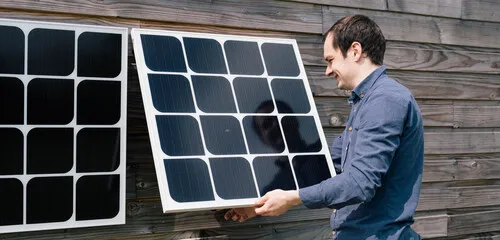 découvrez notre kit panneaux solaires 3kw, une solution énergétique efficace et écologique pour votre maison. profitez d'une énergie renouvelable abordable et réduisez vos factures d'électricité tout en préservant l'environnement. idéal pour une installation facile et rapide, ce kit complète parfaitement votre transition énergétique.