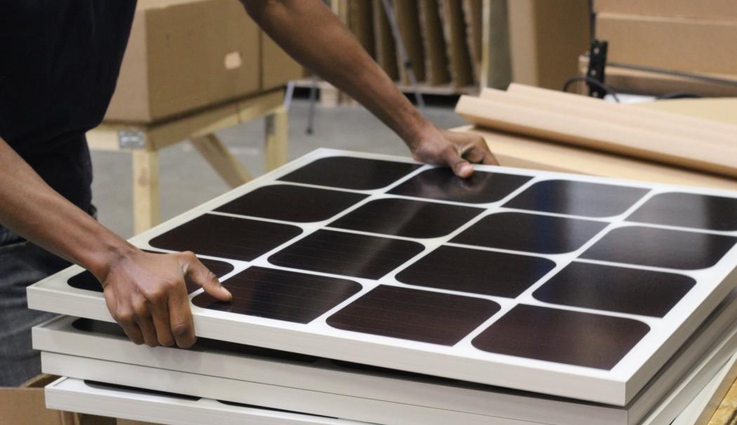 découvrez notre kit solaire accessible, une solution économique et écologique pour produire votre propre énergie. facile à installer et adapté à tous, il vous permettra de réduire vos factures d'électricité tout en préservant l'environnement. transformez votre consommation d'énergie dès aujourd'hui!