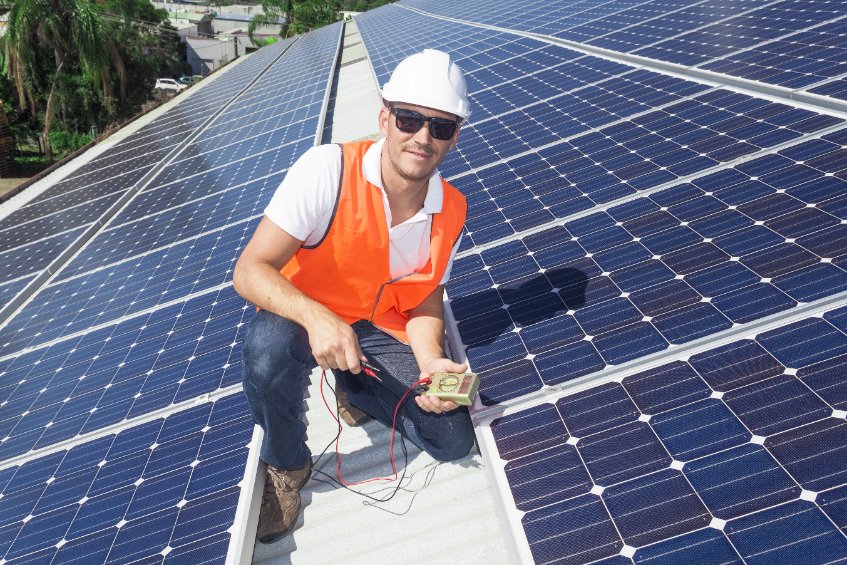 découvrez nos solutions de location de toiture pour panneaux solaires, idéales pour profiter de l'énergie solaire sans les contraintes d'achat. transformez votre toit en source de revenus tout en contribuant à une énergie plus verte.