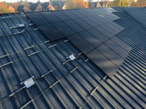 découvrez les micro onduleurs aps, la solution parfaite pour optimiser votre installation solaire. améliorez l'efficacité énergétique de votre système photovoltaïque et augmentez votre production d'électricité grâce à cette technologie avancée qui assure une performance maximale, même dans des conditions d'ensoleillement variables.