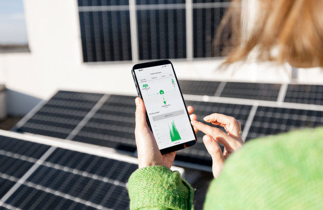 découvrez le panneau solaire intelligent, une solution innovante pour optimiser votre consommation d'énergie. profitez d'une technologie avancée qui s'adapte à vos besoins, tout en contribuant à un avenir plus durable. transformez votre façon de produire et d'utiliser l'énergie avec ces dispositifs autonettoyants et connectés.