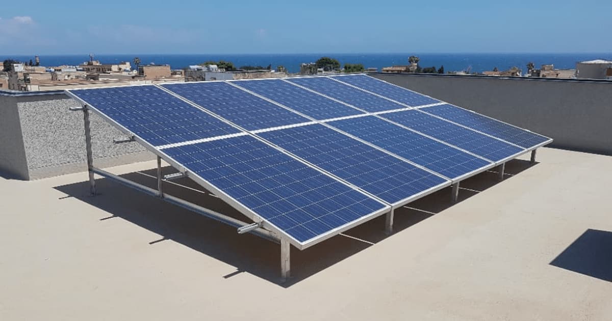 découvrez les avantages des panneaux solaires pour toits plats : une solution écologique et économique qui maximise la production d'énergie tout en intégrant harmonieusement votre espace. profitez d'installations adaptées pour optimiser l'usage de votre toiture et réduire vos factures d'électricité.