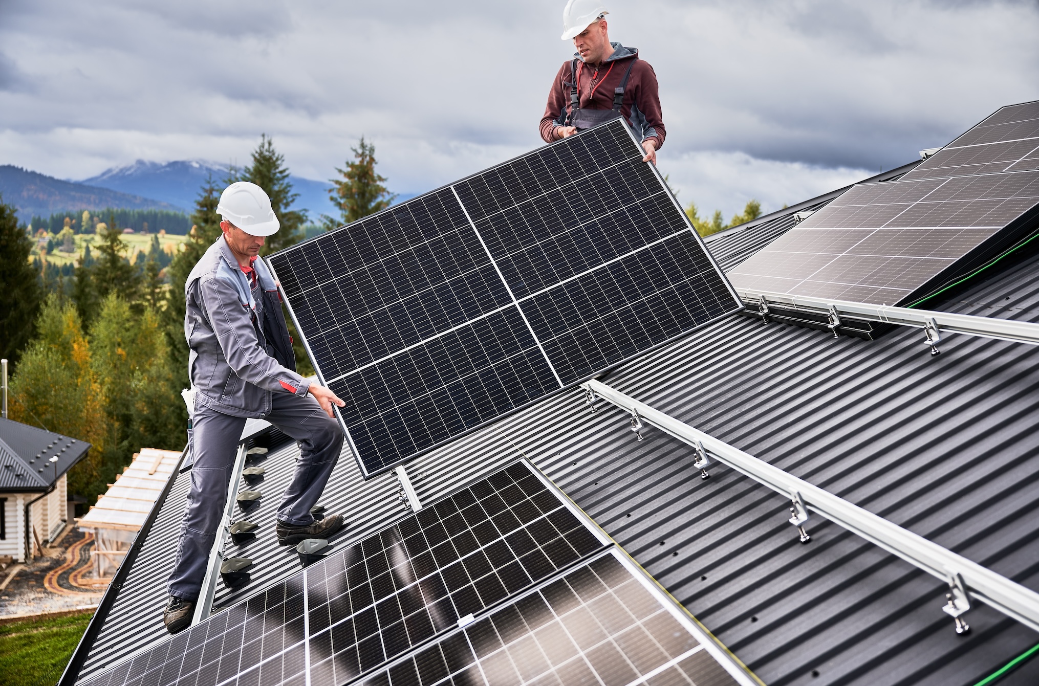 découvrez comment un panneau solaire sur toiture peut transformer votre maison en une source d'énergie renouvelable rentable. optimisez vos économies d'énergie tout en contribuant à la protection de l'environnement.