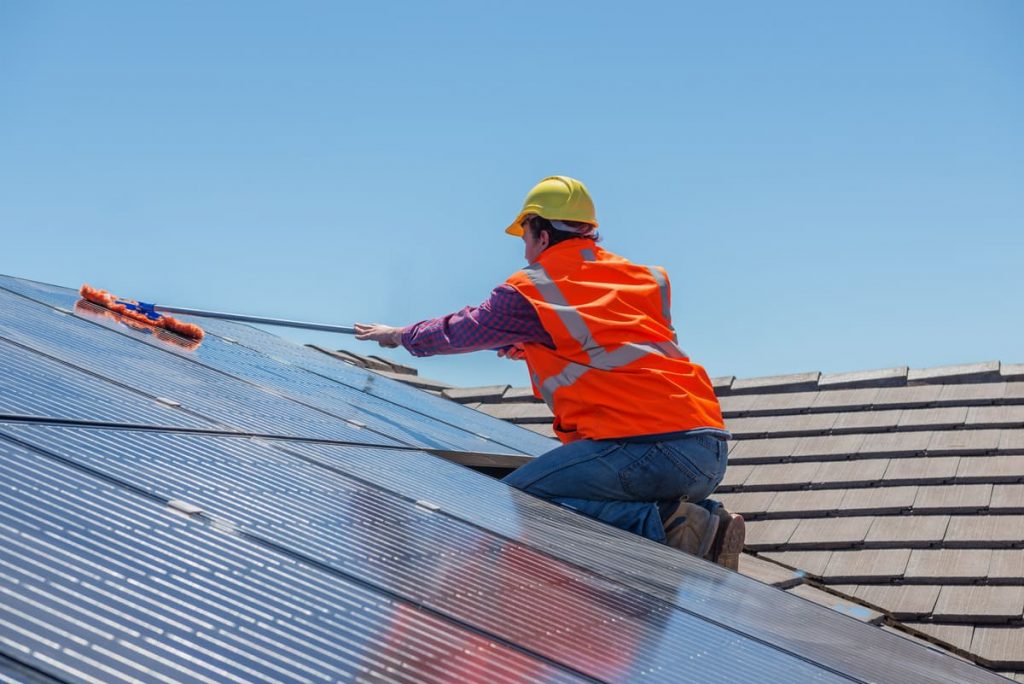 découvrez les avantages des panneaux solaires pour produire une énergie verte et réduire vos factures. informez-vous sur les différentes options disponibles, les subventions, et comment installer des panneaux solaires chez vous pour un futur durable.