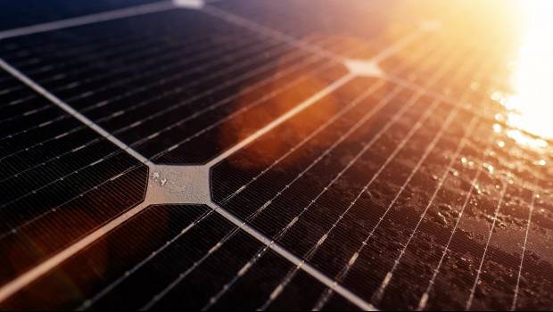 découvrez tout ce que vous devez savoir sur les panneaux solaires en france : avantages, installations, aides financières et les meilleures pratiques pour profiter de l'énergie solaire.