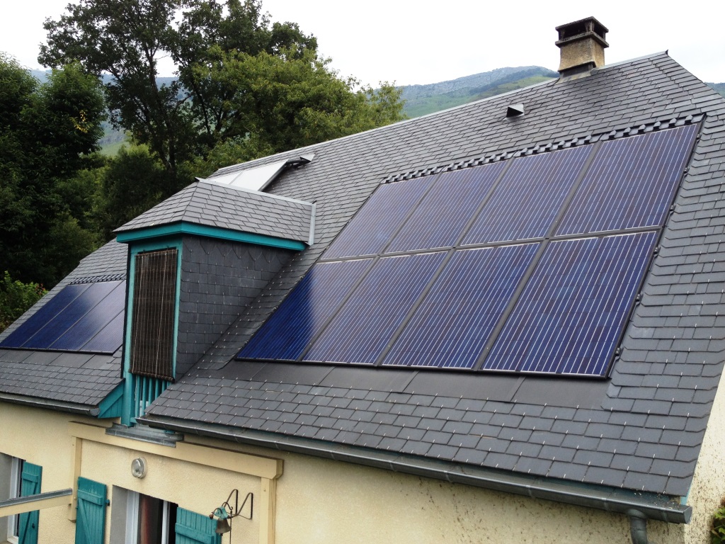 découvrez les panneaux solaires intégrés, une solution innovante pour transformer votre habitation en source d'énergie renouvelable, alliant esthétisme et performance. profitez des avantages d'une intégration harmonieuse tout en réduisant votre empreinte carbone.