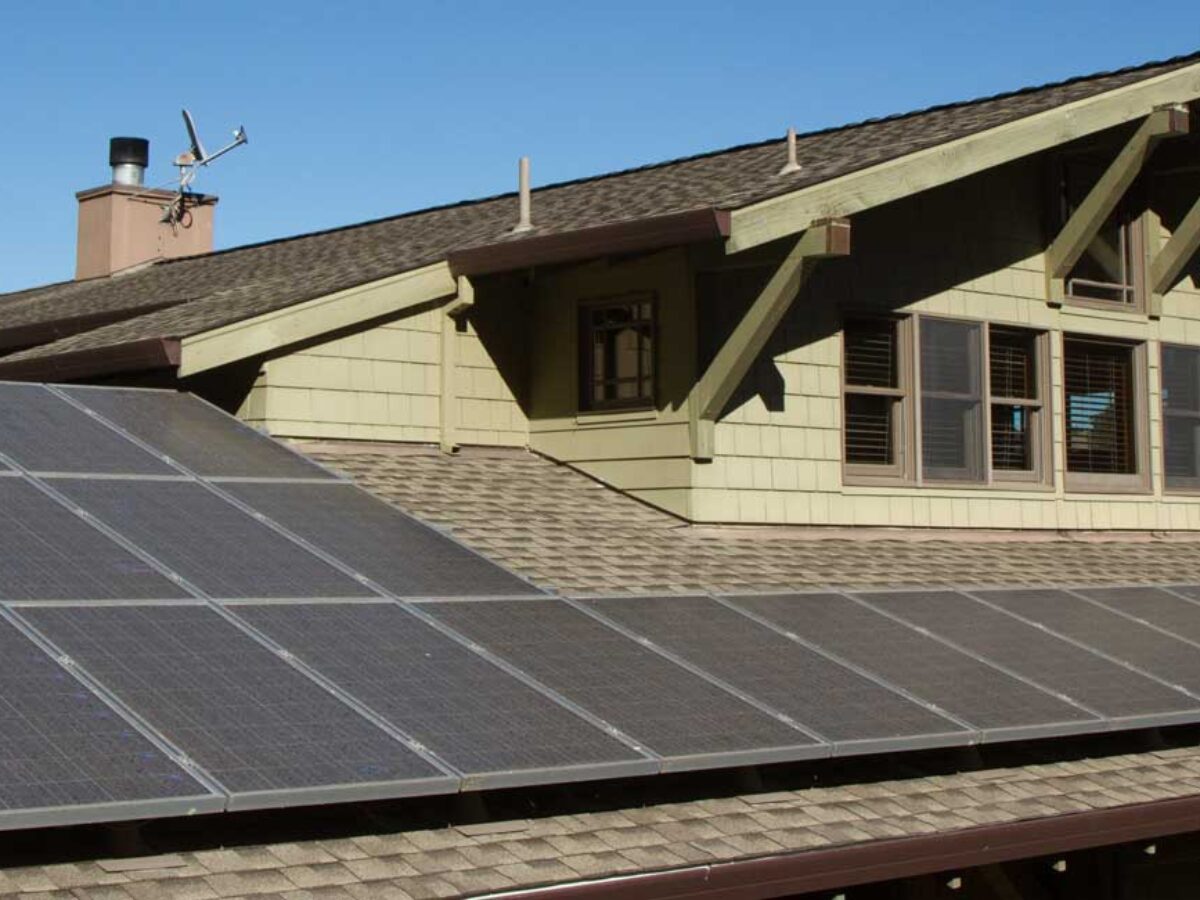 découvrez le coût des panneaux solaires pour une maison de 100m². optimisez votre investissement, réduisez vos factures d'énergie et contribuez à un avenir durable grâce à l'énergie solaire.