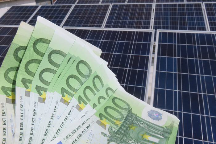 découvrez nos solutions de prêt photovoltaïque pour financer votre projet d'énergie solaire. profitez d'un investissement durable et réduisez vos factures d'électricité grâce à une aide financière avantageuse.